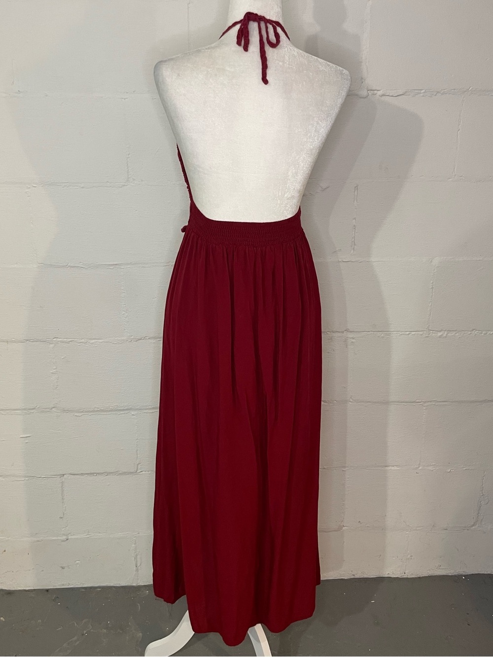 Crochet Halter Maxi Dress in Burgundy - Picture 3 of 4
